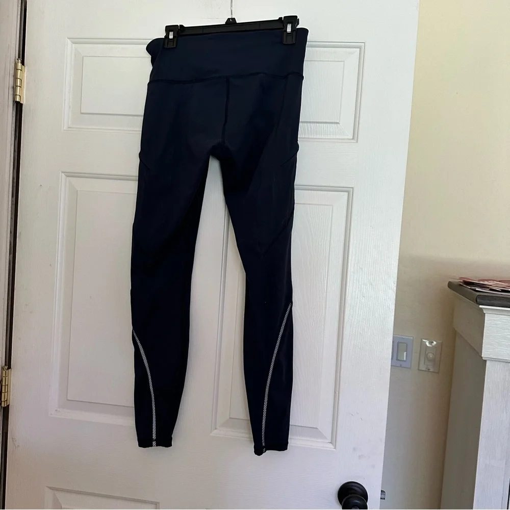 Lululemon Full Length Navy Blue Tights Leggings Zippers Pockets Size 8 - Picture 6 of 7